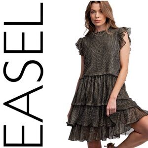 P076:  EASEL NWT DRESS METALLIC BLACK (R2i)
